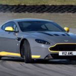 赏金女王的团队合作:如何与伙伴默契配合 i2yubt9l97